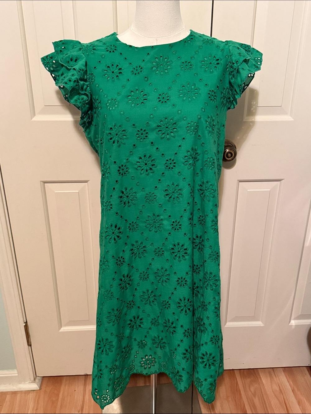 SHEIN Green Eyelet Flutter-Sleeve Midi Dress